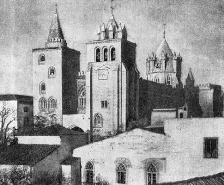 Эвора. Собор, 1184-1204 гг.